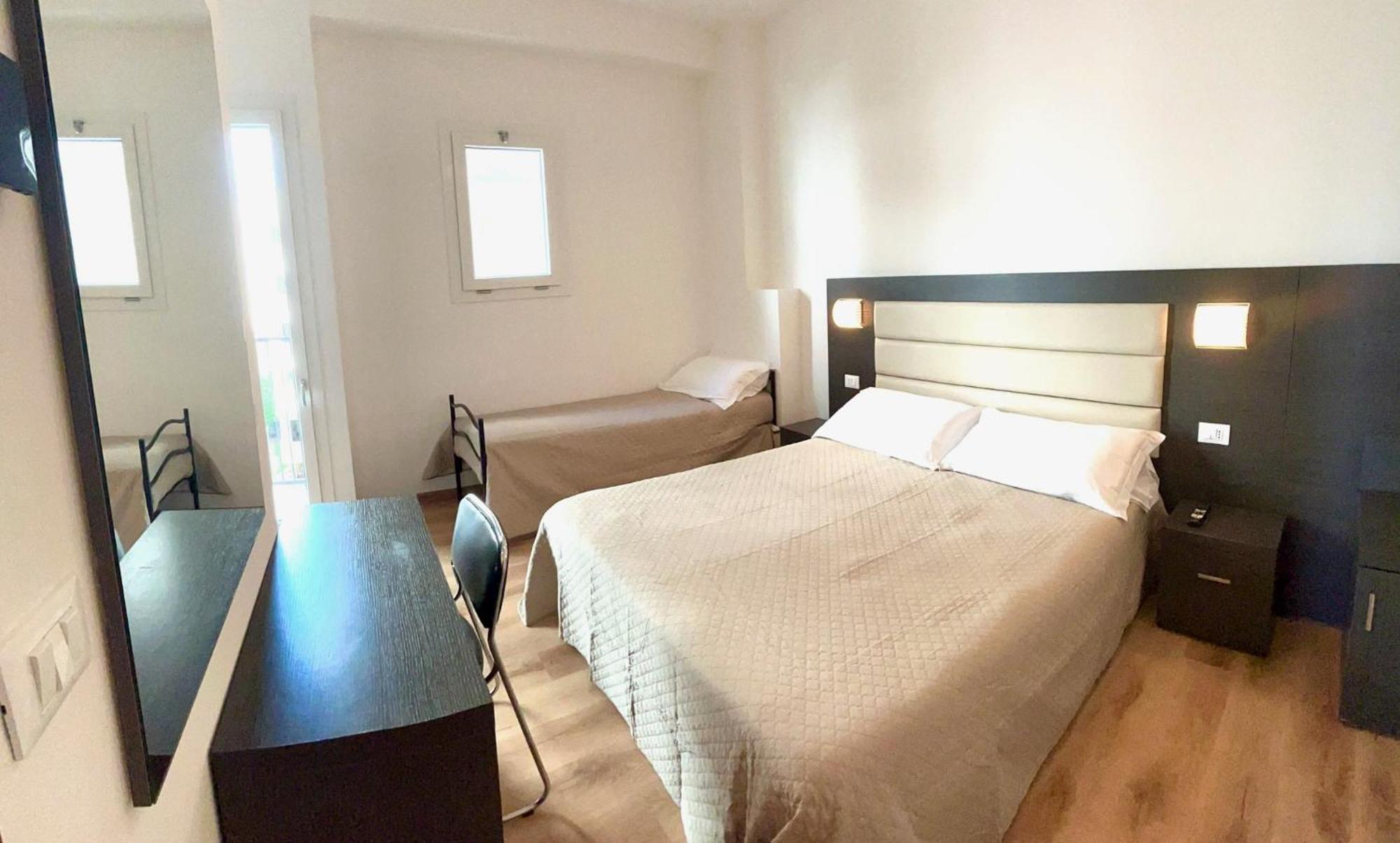 Hotel Niagara Cattolica Zewnętrze zdjęcie